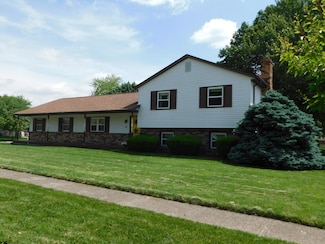 6202 Hickory Lawn Ct, Grove City, OH 43123