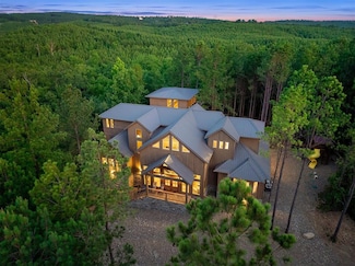 475 Bear Pine Trail, Broken Bow, OK 74728