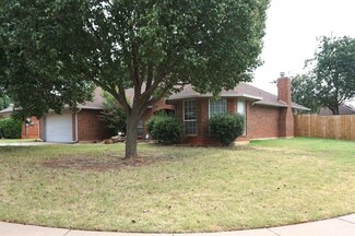 624 Tudor Ln, Edmond, OK 73003