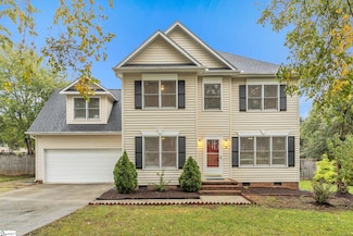 4 European Plum Ct, Simpsonville, SC 29681