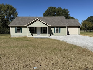 517 Paynes Church Rd, Estill Springs, TN 37330