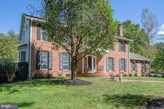 1000 Queen Anne Dr, Fredericksburg, VA 22406