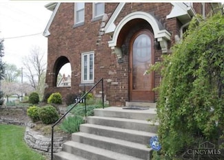7601 Fairpark Ave, Cincinnati, OH 45216
