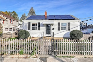 40 Lawton St, Pawtucket, RI 02860