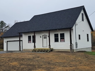 529 W Broadway, Lincoln, ME 04457