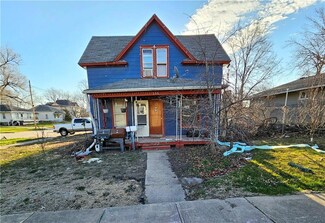 131 N Park St, Osceola, IA 50213