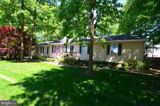 5926 Milton Ave, Deale, MD 20751