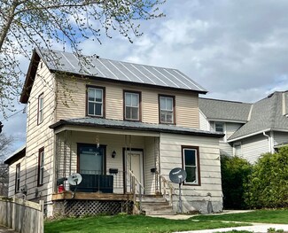 120 1st Ave, Baraboo, WI 53913