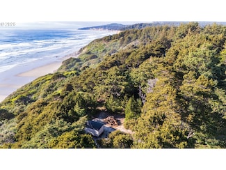 88677 Whiting Ln, Bandon, OR 97411