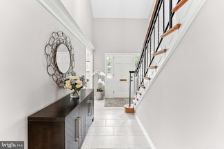 12 Hempsted Dr, Newark, DE 19711