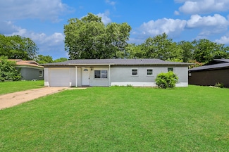 3736 Layton Ave, Haltom City, TX 76117