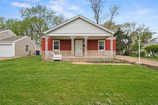 3125 Pearl Harbor Dr, Saint Ann, MO 63074