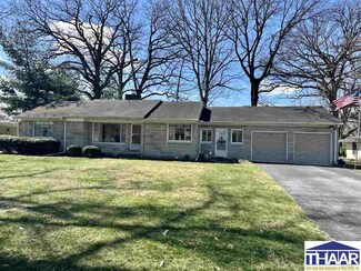 205 Arcadia, Terre Haute, IN 47803