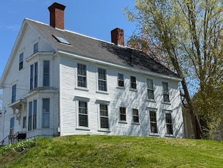 21 Federal St, Bucksport, ME 04416