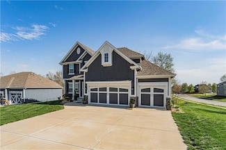 1200 Silverleaf Ct, Liberty, MO 64068
