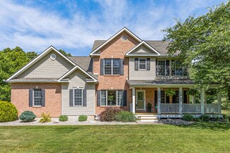 6212 Sagamore Ln, Kalamazoo, MI 49004