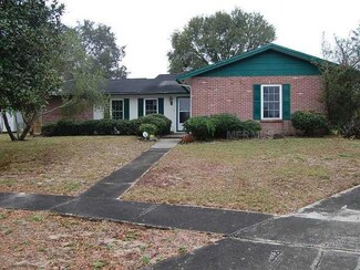 1502 Hastings Ct, Brandon, FL 33510