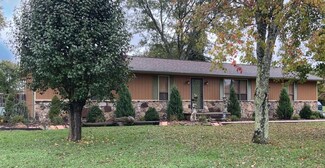 302 College Grove Rd, Rockwood, TN 37854