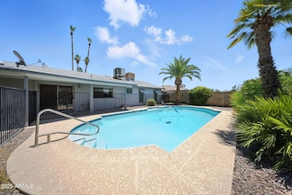 2156 S Emerson, Mesa, AZ 85210