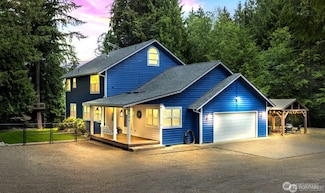 8006 Chalet Ln NW, Seabeck, WA 98380