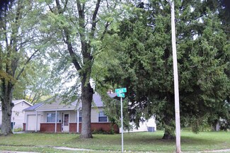 2028 S Clark St, Muncie, IN 47302