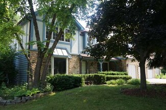 852 Rockbridge Dr, Naperville, IL 60540