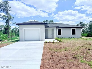 1146 Craft St E, Lehigh Acres, FL 33974
