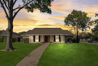 1923 Baylor Dr, Richardson, TX 75081