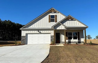 11904 S County Road 33, Cottonwood, AL 36320