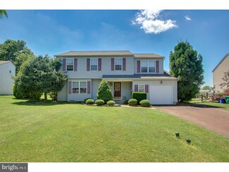 109 Parkside Dr, Dublin, PA 18917