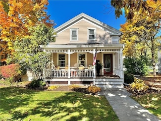 44 W Genesee St, Skaneateles, NY 13152