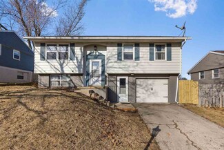 3108 Huxley Ln SW, Cedar Rapids, IA 52404