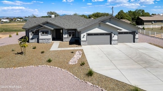 185 S Brenna Dr, Chino Valley, AZ 86323