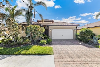 655 Resolute St, Nokomis, FL 34275