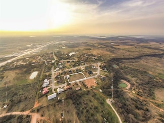 2218 Sha Ln, Breckenridge, TX 76424