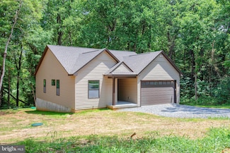 53 Artisan Dr, Montross, VA 22520