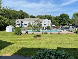 144 Hart St Unit 42, Taunton, MA 02780