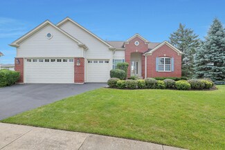 12866 Ash Ct, Huntley, IL 60142