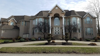 1911 E 73rd St, Cleveland, OH 44103