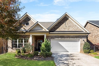 5272 Courtyard Ln, Belmont, NC 28012