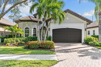 7864 Valencia Ct, Naples, FL 34113