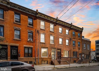 1233 Jackson St, Philadelphia, PA 19148