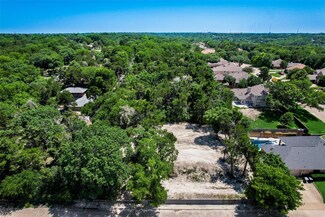 31 Ranchero Ln, Dallas, TX 75236