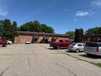 1912 Blackhawk Blvd, South Beloit, IL 61080