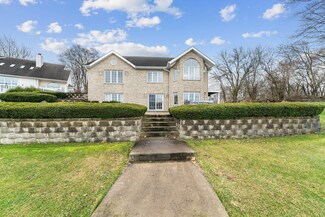 21314 Sail Bay Dr, Cassopolis, MI 49031