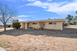 102 E Avenue H, San Manuel, AZ 85631