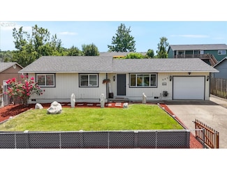 245 Georginna Dr, Roseburg, OR 97471