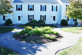 402 River Grant Dr, Hopkinton, NH 03229