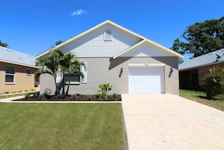 3356 Howell Place, Sarasota, FL 34232
