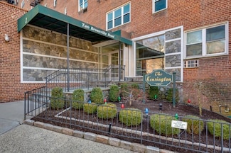 2 Bronxville Rd Unit 4L, Bronxville, NY 10708